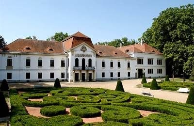 A nagycenki kastély (kép: uni.sze.hu) A nagycenki kastély (kép: uni.sze.hu)