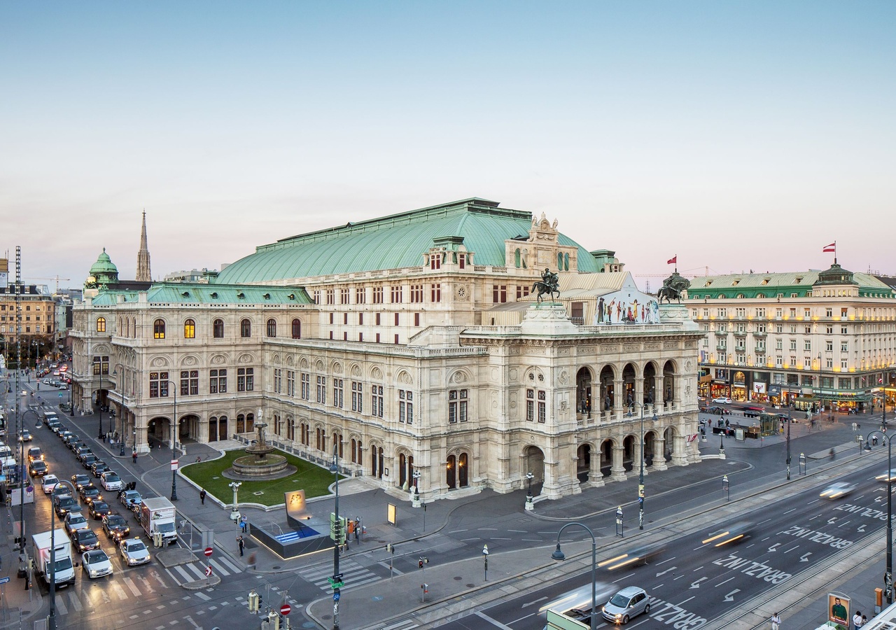 A Bécsi Állami Operaház a Ringen. (© WienTourismus / Christian Stemper) A Bécsi Állami Operaház a Ringen. (© WienTourismus / Christian Stemper)