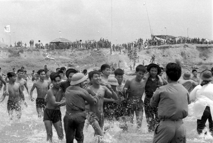 Friedmann Endre: Vietnam, 1974.