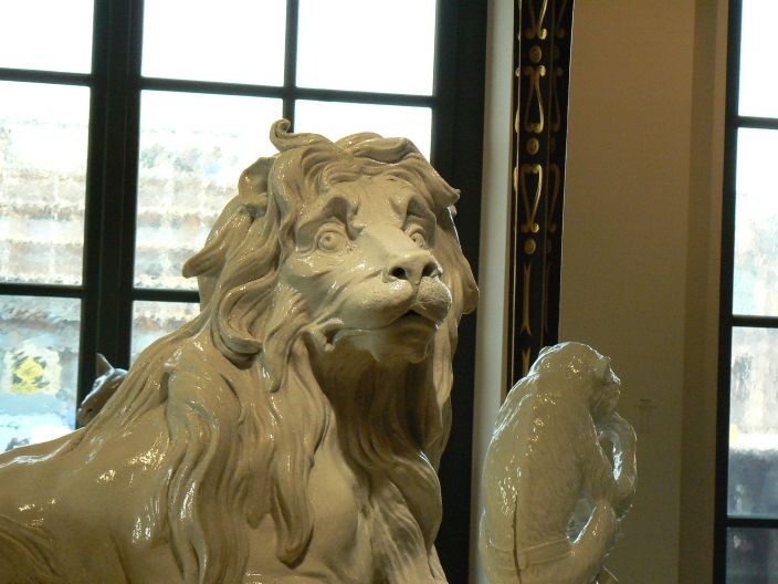 Meisseni porcelánoroszlán.