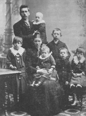 Család, anno 1910.