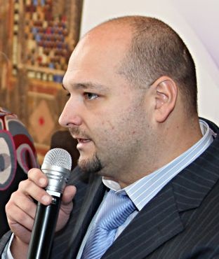 Kazány Tibor.