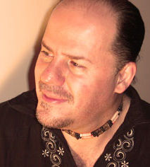 Wienand Gábor.