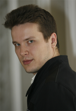 Makszim Akszenov.