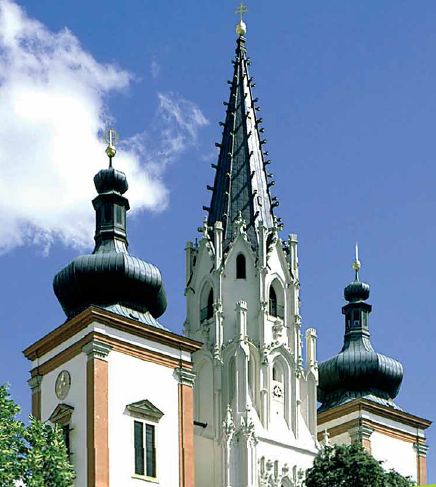 Mariazell jellegzetes tornyai.