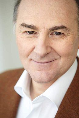 Calos Martínez - a civil.