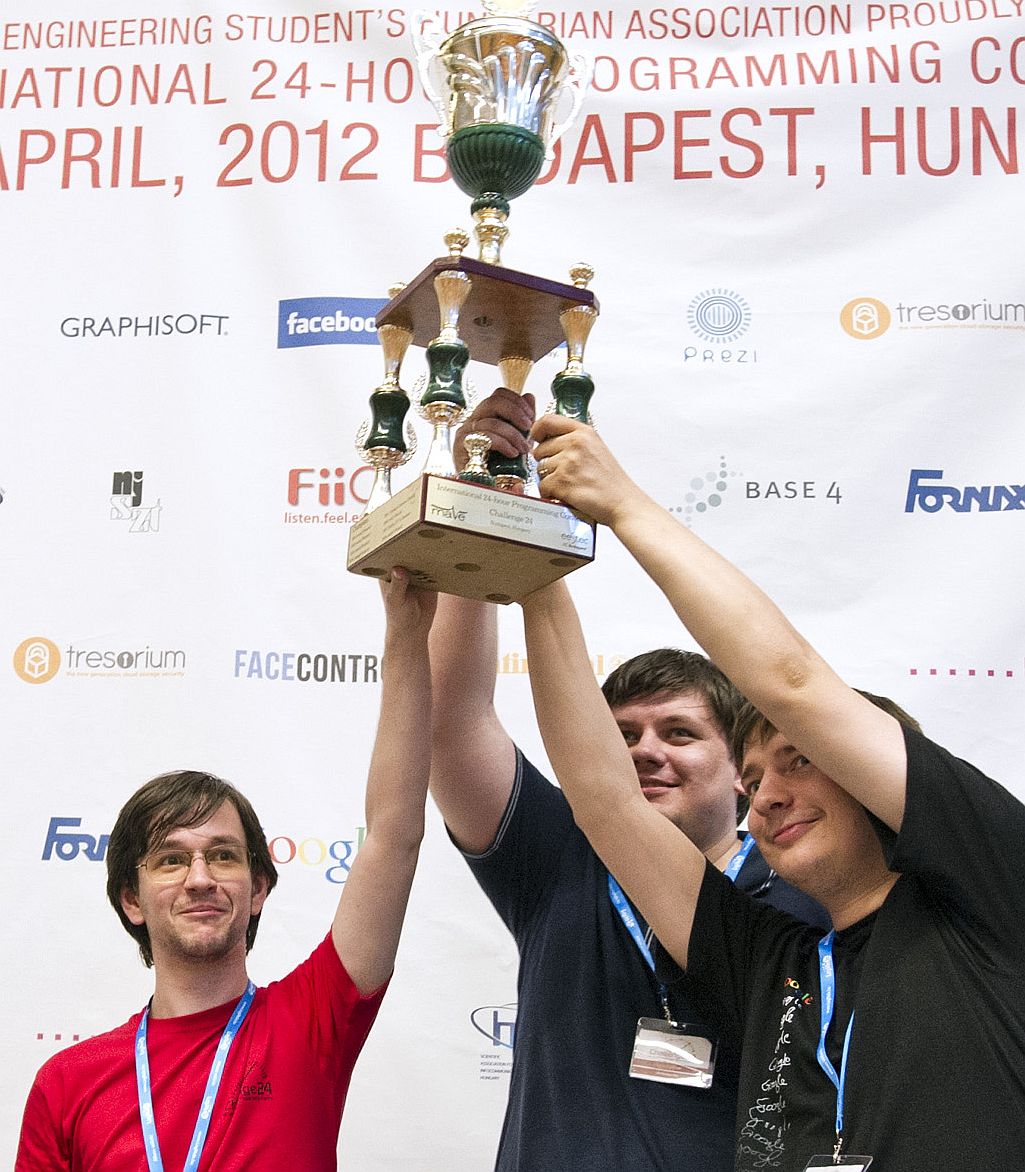 Pavel Mavrin, Igor Kulikov, Petr Mitricsev. 
