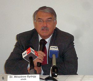 Dr. Mészáros György.