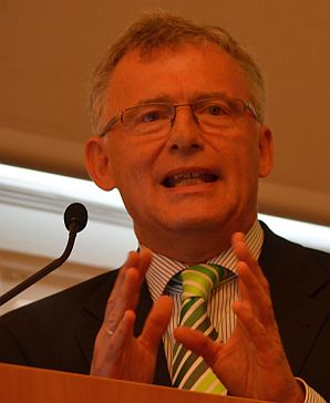 Vértes András.