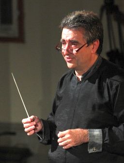 Hollerung gábor karnagy.
