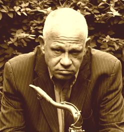 Grencsó István.