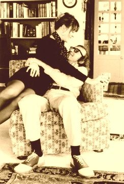 Woody Allennel. Woody Allennel.