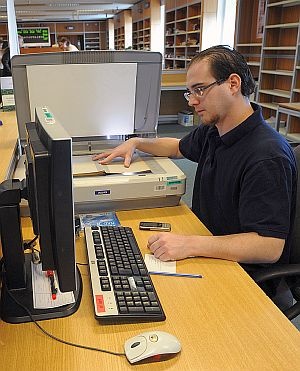 Digitalizálás az Országos Széchényi Könyvtárban.