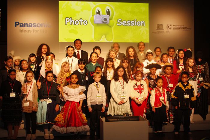 A Panasonic-vetélkedő részvevői Kiotóban.