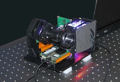 A 3D-s hordozható LED-vetítő prototípusa.