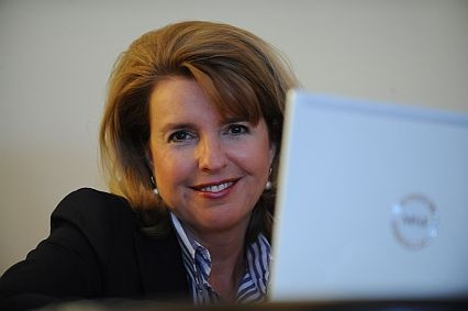 Ábri Judit.