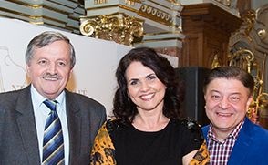 A zsűri: Esze Jenő, Szentpétery Csilla és Nyári Károly.