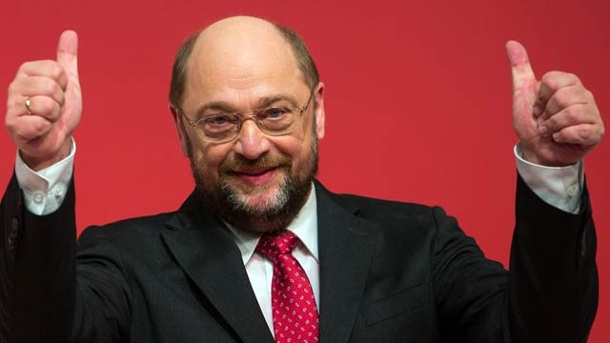 Martin Schulz (S&D, Németország) az Európai Parlament újraválasztott elnöke.