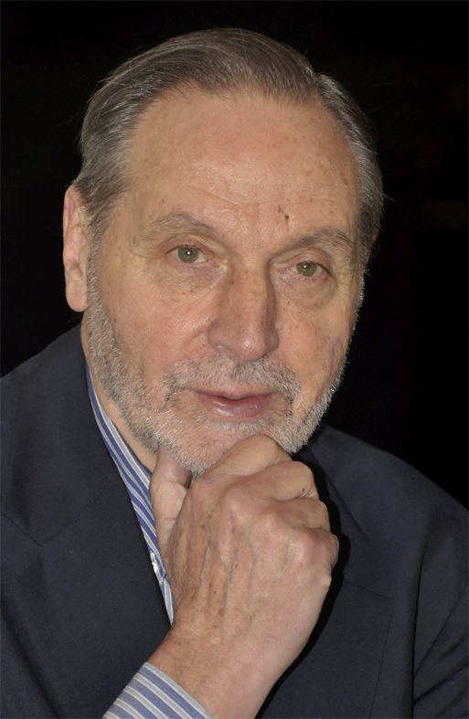 Bitó László.