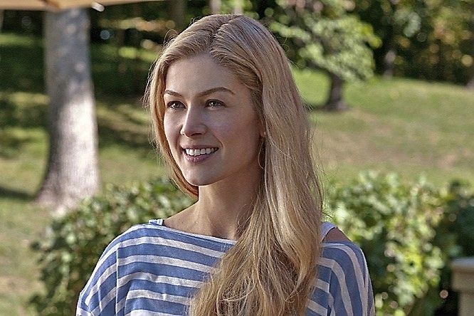 Rosamund Pike.