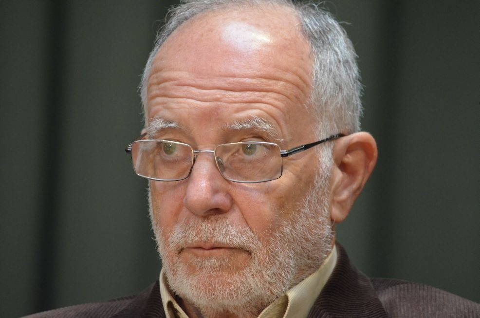 Agárdi Tamás.