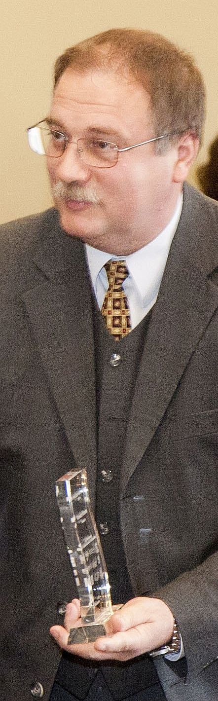 Kovács Endre a díj átvételekor. (Kép: Paksy Patrik.)