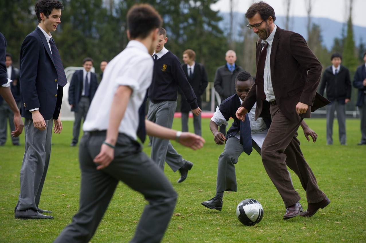 Clive Owen.