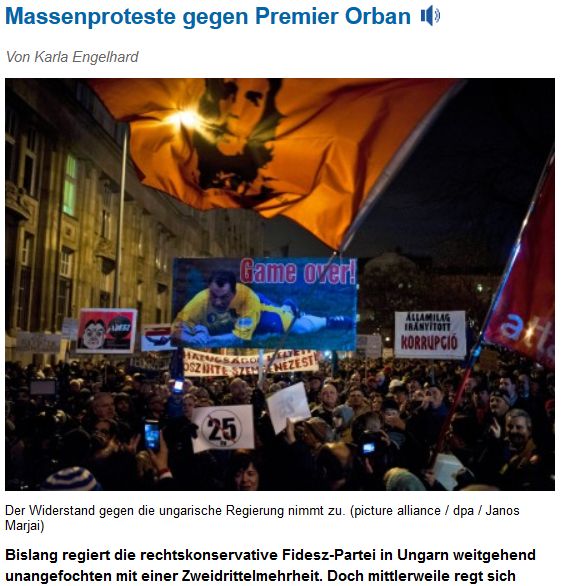 Tömeges tiltakozás Orbán ellen (kép: picture alliance / dpa / János Marjai)