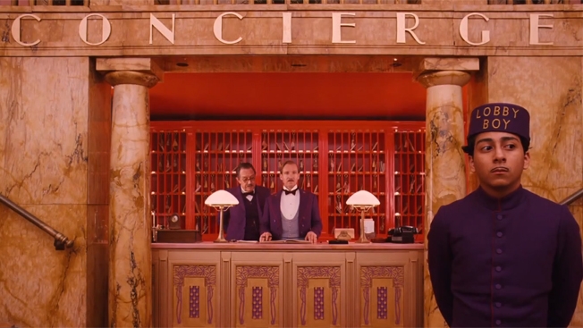A Grand Budapest Hotel portája.
