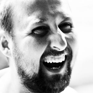 Kálló Péter fotoriporter.