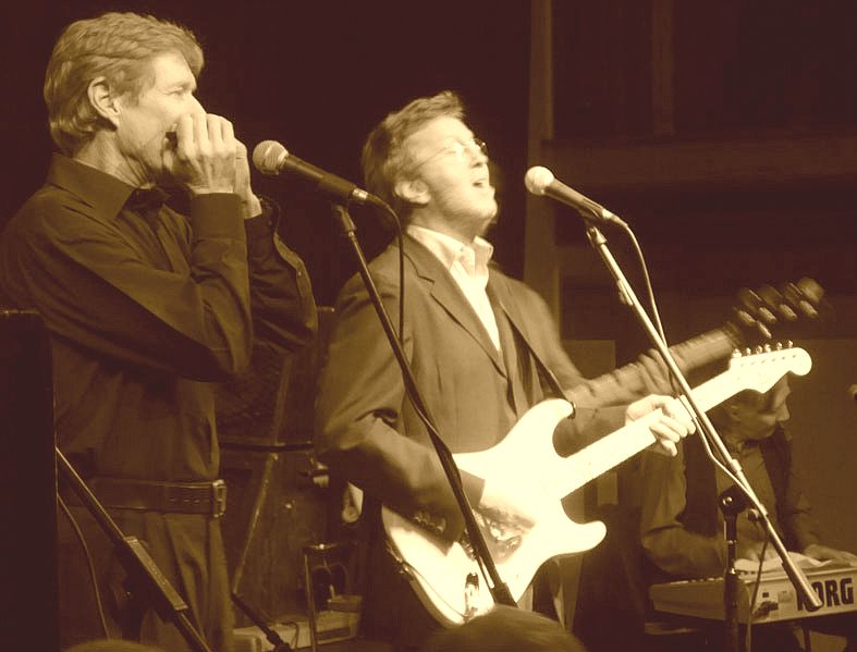 Paul Jones, Eric Clapton és Bajtala János 2008 decemberében.