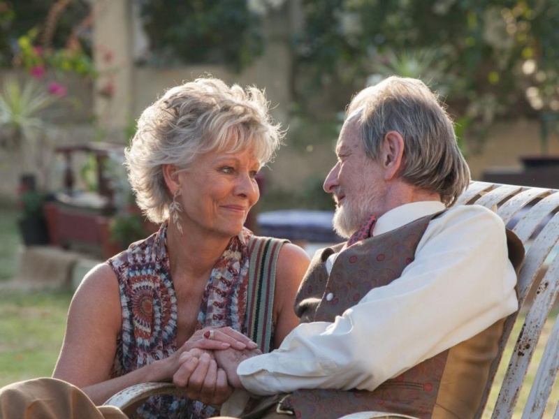 Diana Hardcastle és Ronald Pickup.