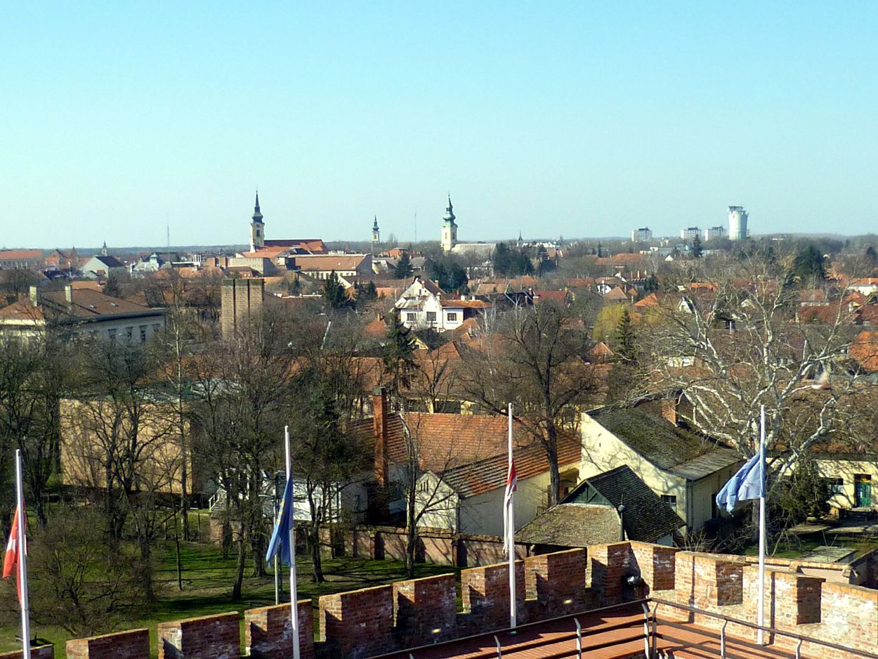 Városlátkép a vártoronyból. (A szerző felvétele.)