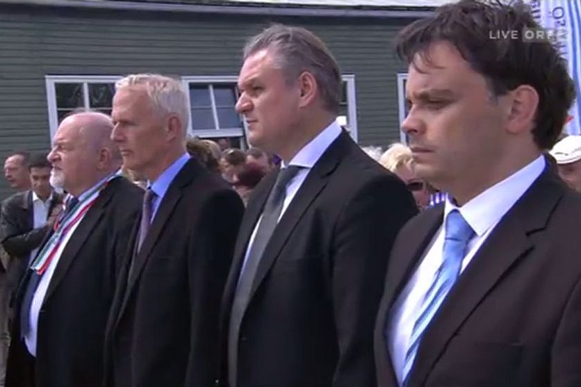 A Mauthausen felszabadítására emélkezők között a magyar küldöttség.