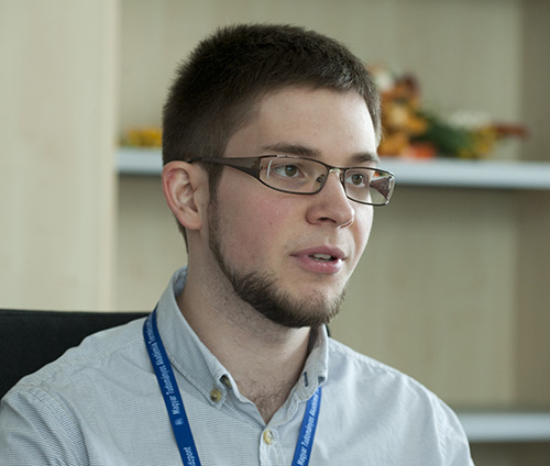 Kettinger Ádám.