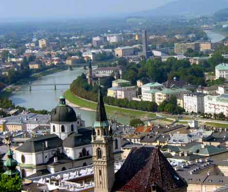 Salzburg madártávlatból.