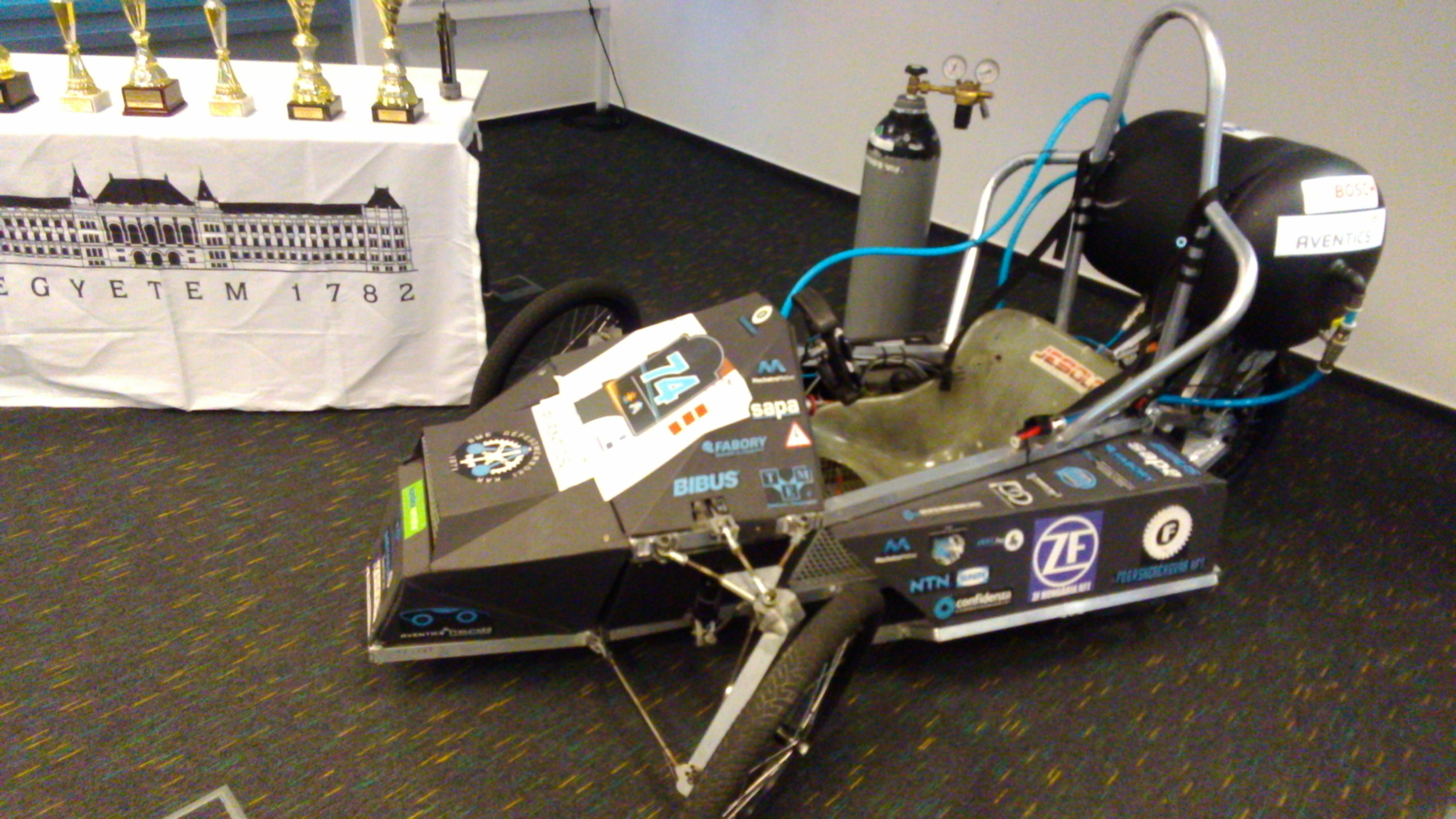 A sokszorosan kitüntetett pneumobil.