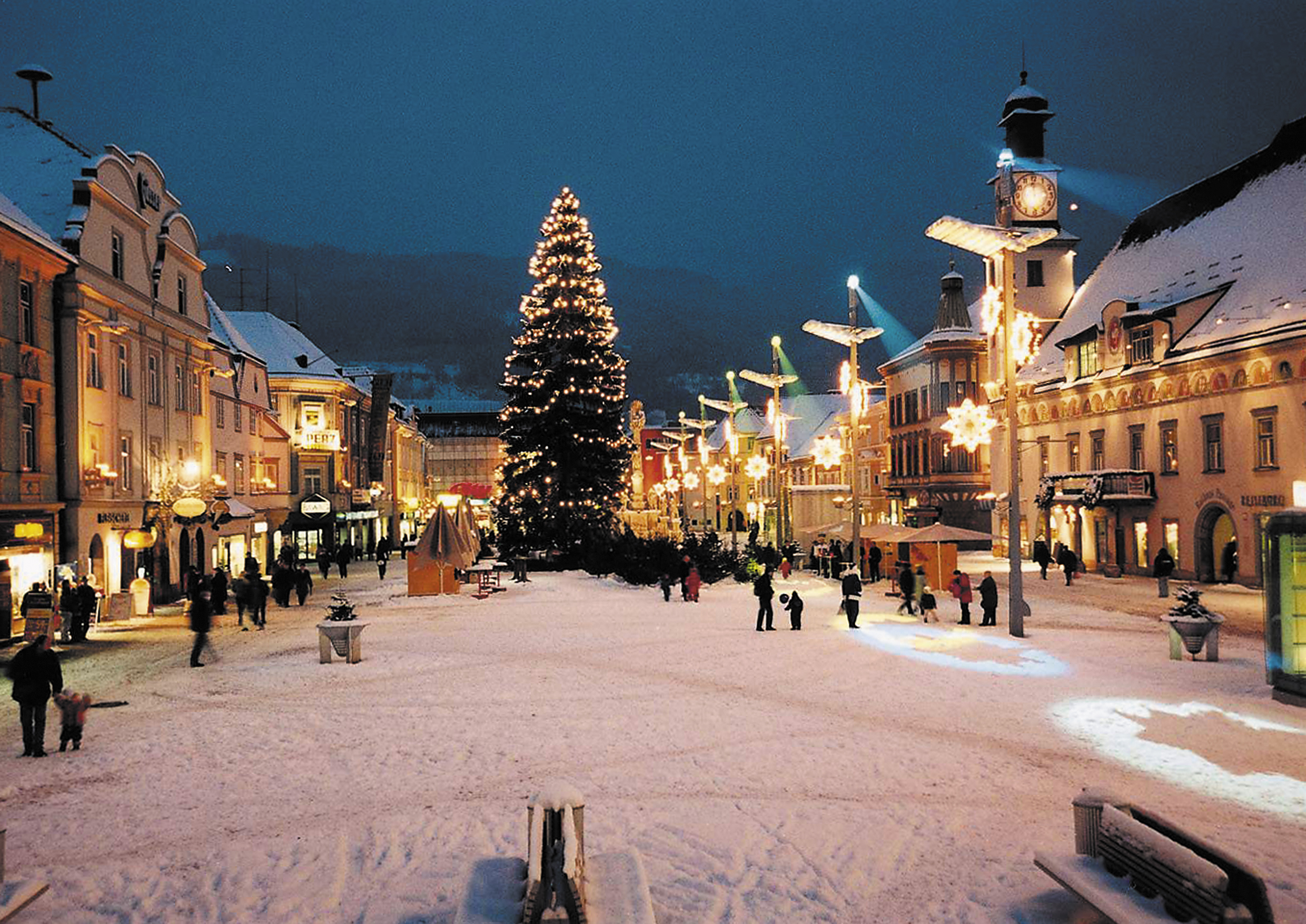 Freising főtere advent idején.