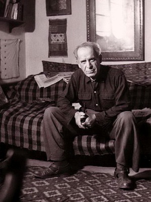 Czóbel Béla.