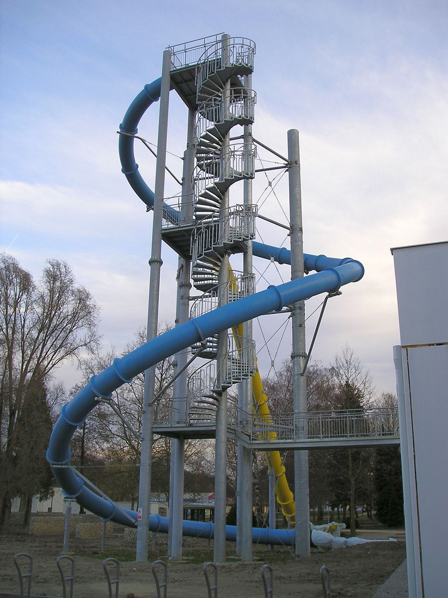 Die Trockenrutsche.