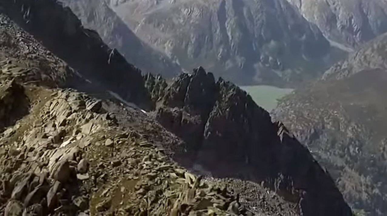 A Gotthard-masszívum: a hegyek gyomrában építették meg az alagutat.