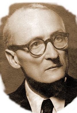 Csekey István.