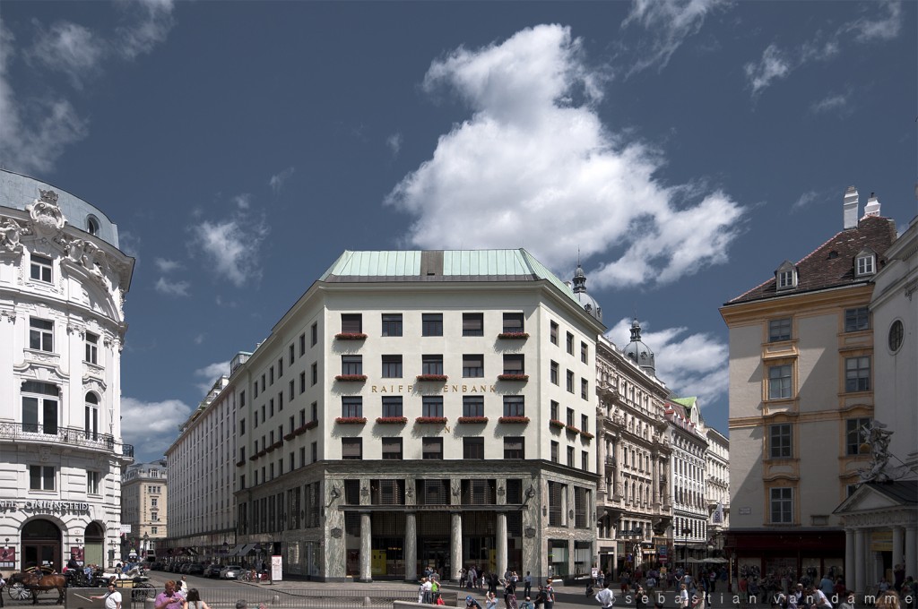 Bécs egyik legszebb épülete: az Adolf Loos által tervezett bankpalota.