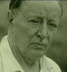 Dr. Sáska László orvos, Afrika-kutató (kép: Nemzeti Audiovizuális Archívum).