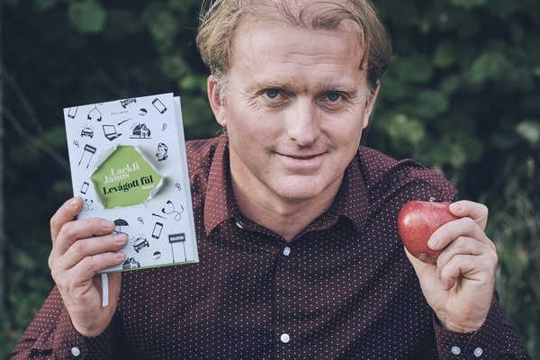 Levágott fül – Lackfi János új regénye