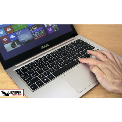Itthon az első: ASUS-mintabolt a Pólusban