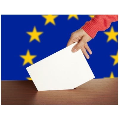 Eurobarométer: az európaiak kétharmada vallja magát EU-polgárnak