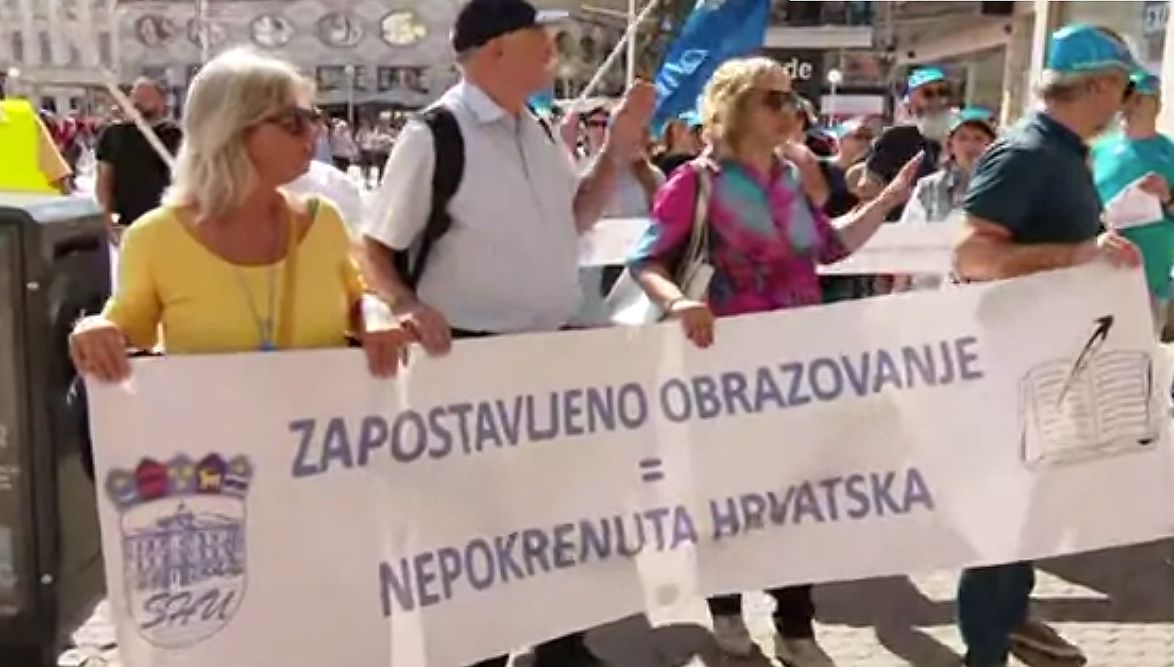 Bátor horvát pedagógusok – mernek követelni