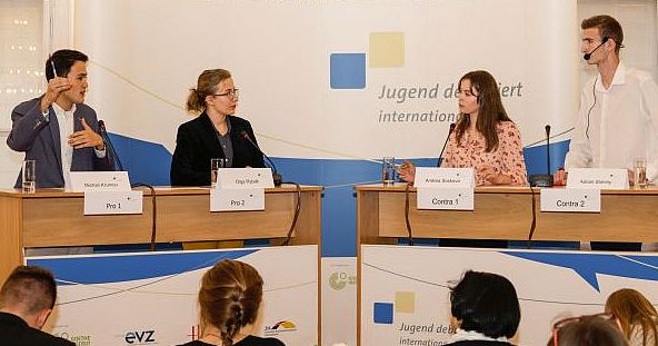 Vitázik a világ ifjúsága – nemzetközi elődöntő magyar tanulóval