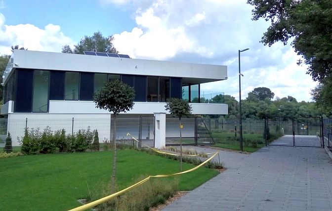 Szentendre: luxusvilla hajóállomásból